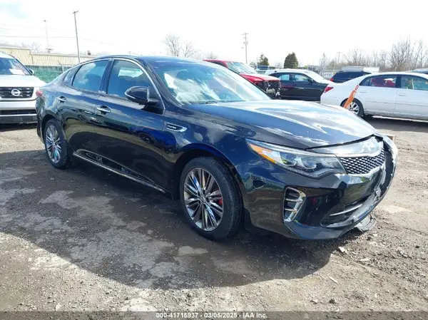 5XXGV4L20HG166159 2017 KIA OPTIMA - Image 1