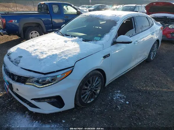 5XXGV4L20KG292691 2019 KIA OPTIMA - Image 2