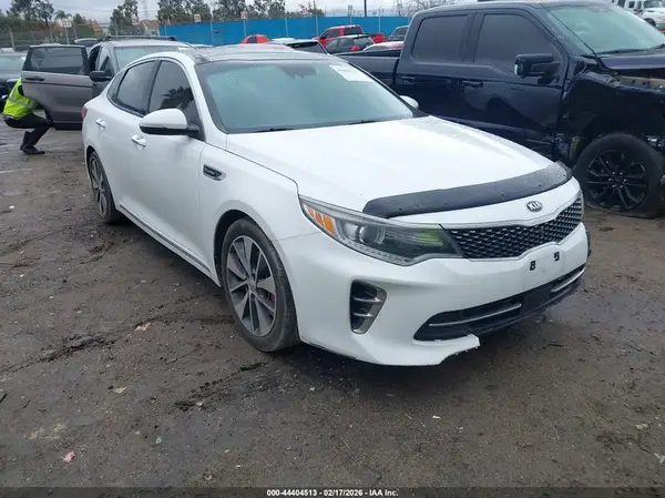 5XXGV4L21GG027625 2016 KIA OPTIMA - Image 1