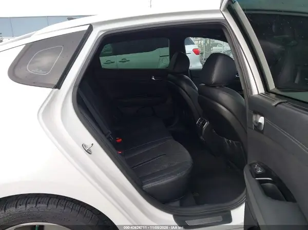 5XXGV4L21GG047423 2016 KIA OPTIMA - Image 8