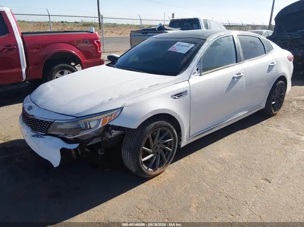 5XXGV4L21GG052105 2016 KIA OPTIMA - Image 2
