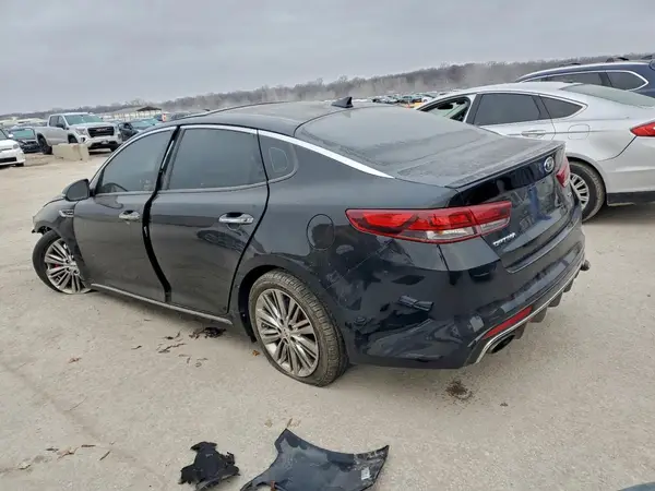5XXGV4L21GG075660 2016 KIA OPTIMA - Image 2