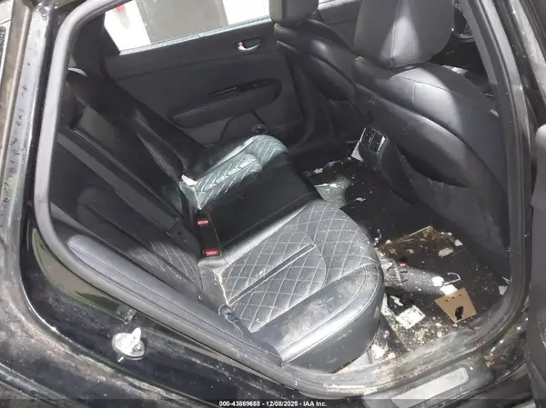 5XXGV4L21GG110410 2016 KIA OPTIMA - Image 8
