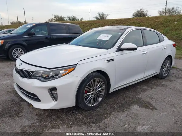 5XXGV4L21JG182103 2018 KIA OPTIMA - Image 2