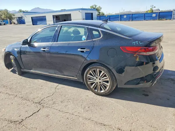 5XXGV4L21JG202754 2018 KIA OPTIMA - Image 2