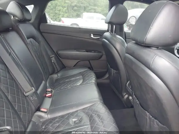5XXGV4L21JG219652 2018 KIA OPTIMA - Image 8