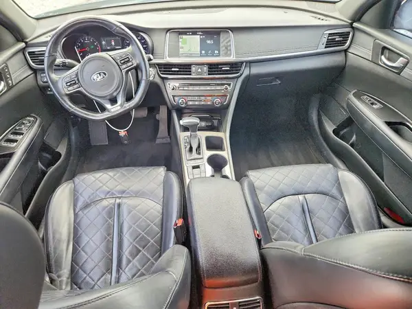 5XXGV4L21JG244132 2018 KIA OPTIMA - Image 8