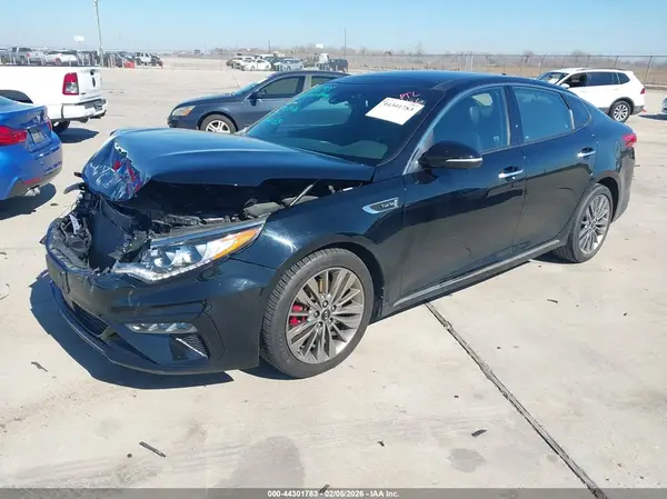 5XXGV4L21KG308624 2019 KIA OPTIMA - Image 2