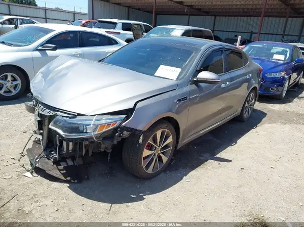 5XXGV4L22GG027679 2016 KIA OPTIMA - Image 2
