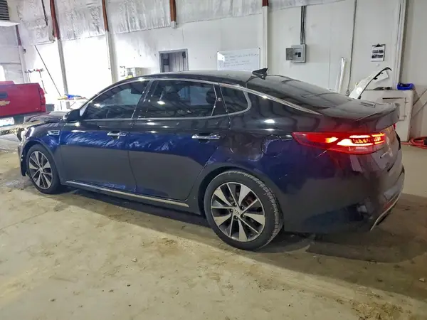 5XXGV4L22GG047267 2016 KIA OPTIMA - Image 2