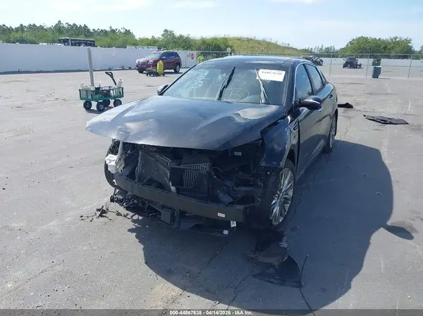 5XXGV4L22GG065638 2016 KIA OPTIMA - Image 2