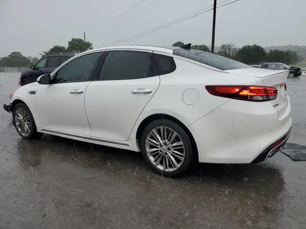 5XXGV4L22GG067051 2016 KIA OPTIMA - Image 2