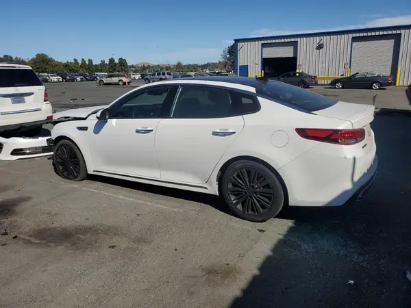 5XXGV4L22HG145894 2017 KIA OPTIMA - Image 2