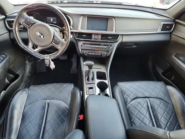 5XXGV4L22JG226433 2018 KIA OPTIMA - Image 8