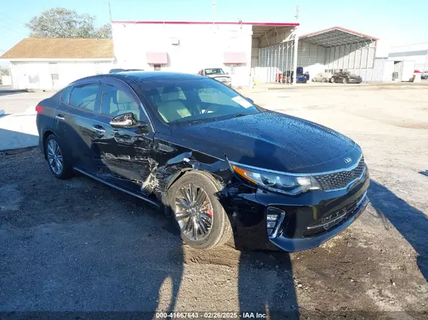 5XXGV4L22JG242602 2018 KIA OPTIMA - Image 1