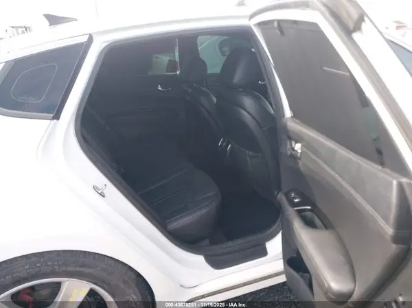 5XXGV4L22KG315906 2019 KIA OPTIMA - Image 8
