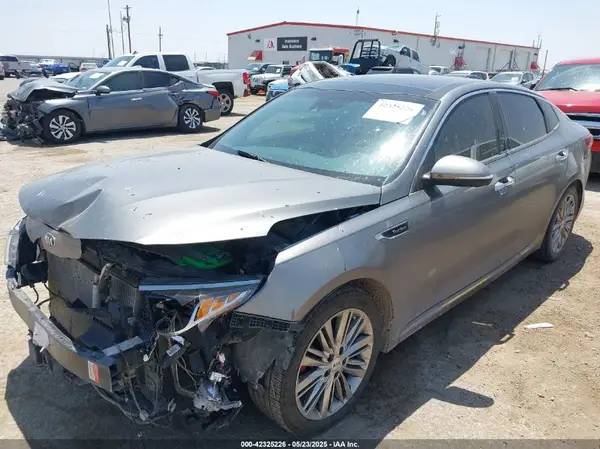 5XXGV4L23GG085106 2016 KIA OPTIMA - Image 2