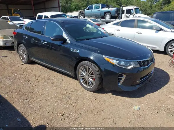 5XXGV4L23HG136542 2017 KIA OPTIMA - Image 1