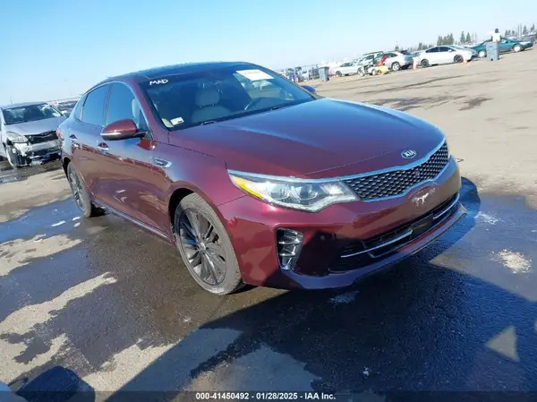 5XXGV4L23HG157052 2017 KIA OPTIMA - Image 1