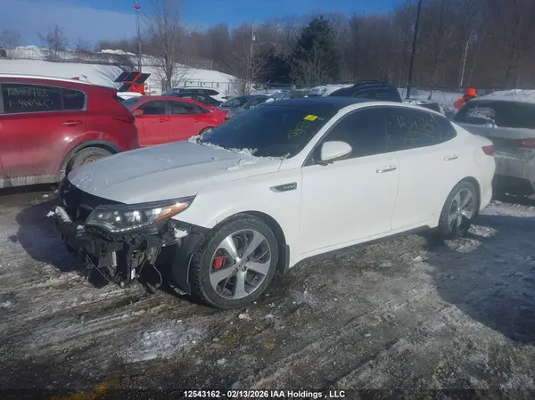 5XXGV4L23JG222097 2018 KIA OPTIMA - Image 2