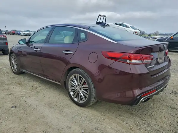 5XXGV4L23JG225601 2018 KIA OPTIMA - Image 2