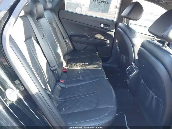5XXGV4L23KG313839 2019 KIA OPTIMA - Image 8