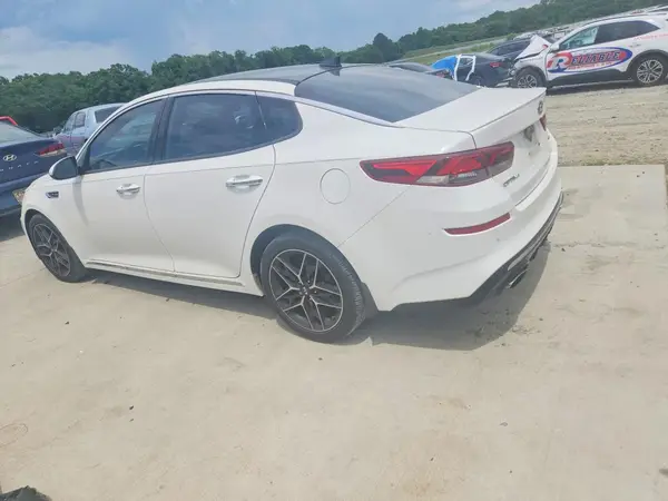 5XXGV4L23KG340202 2019 KIA OPTIMA - Image 2