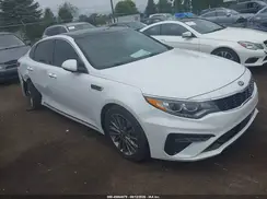 5XXGV4L23KG350339 2019 KIA OPTIMA