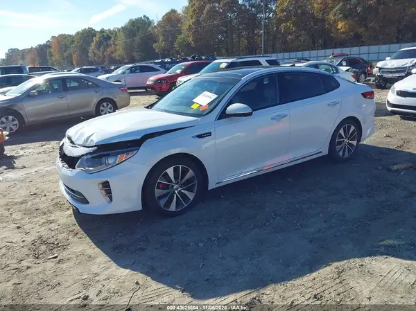 5XXGV4L24GG015176 2016 KIA OPTIMA - Image 2