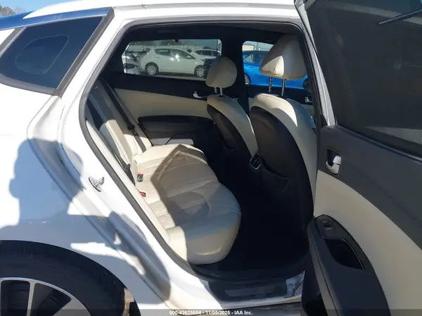 5XXGV4L24GG015176 2016 KIA OPTIMA - Image 8