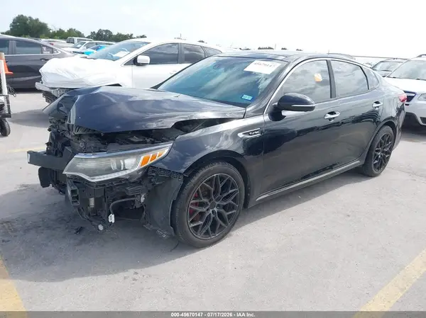 5XXGV4L24GG047285 2016 KIA OPTIMA - Image 2