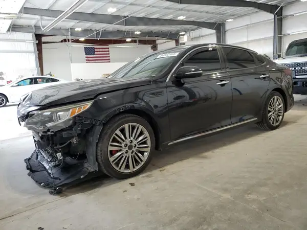 5XXGV4L24GG074065 2016 KIA OPTIMA - Image 1