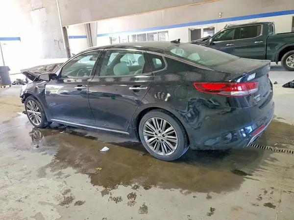 5XXGV4L24HG125677 2017 KIA OPTIMA - Image 2