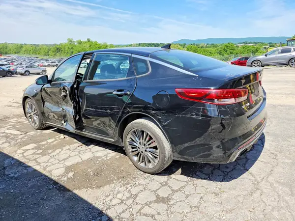5XXGV4L24HG157898 2017 KIA OPTIMA - Image 2
