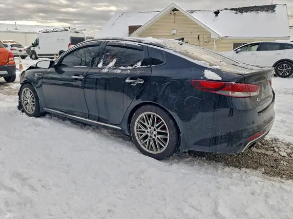 5XXGV4L24JG217779 2018 KIA OPTIMA - Image 2