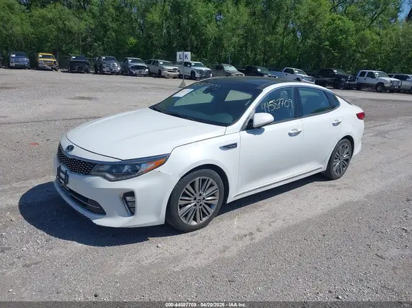 5XXGV4L24JG221525 2018 KIA OPTIMA - Image 2