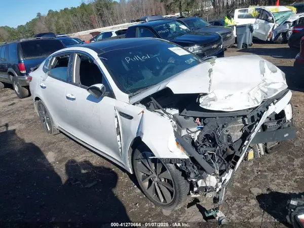 5XXGV4L25GG012108 2016 KIA OPTIMA - Image 1