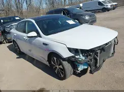 5XXGV4L25GG014733 2016 KIA OPTIMA