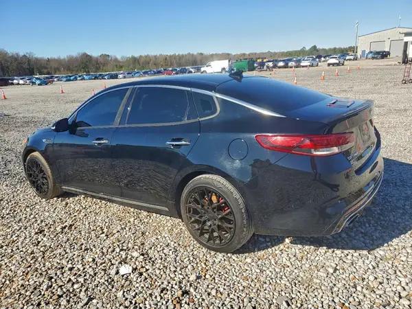 5XXGV4L25GG020595 2016 KIA OPTIMA - Image 2