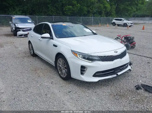 5XXGV4L25GG093031 2016 KIA OPTIMA - Image 1
