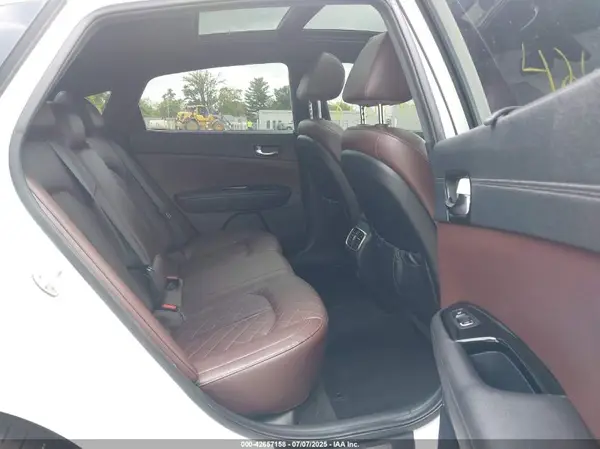 5XXGV4L25GG093031 2016 KIA OPTIMA - Image 8