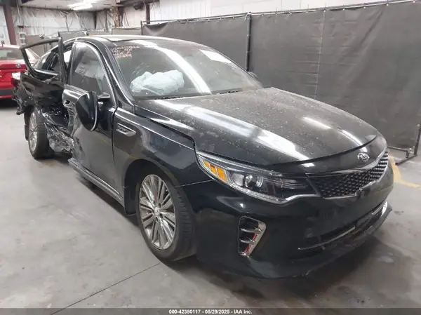 5XXGV4L25GG094275 2016 KIA OPTIMA - Image 1