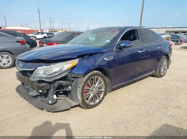 5XXGV4L25HG136770 2017 KIA OPTIMA - Image 2