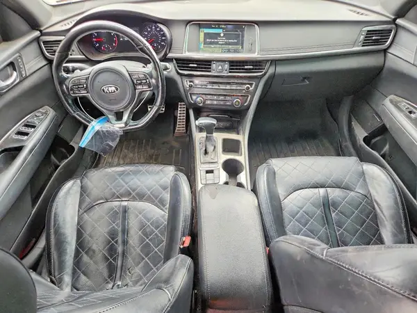 5XXGV4L25HG137112 2017 KIA OPTIMA - Image 8