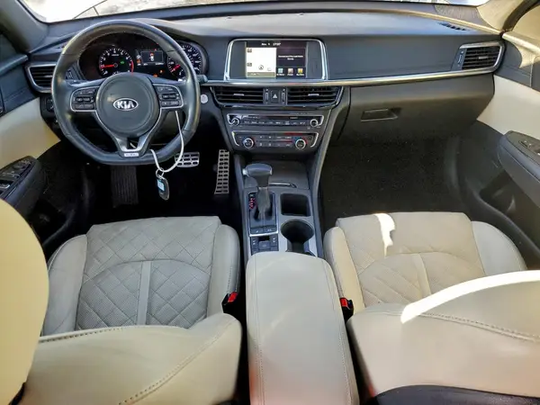 5XXGV4L25HG143282 2017 KIA OPTIMA - Image 8