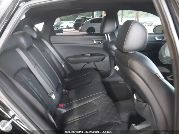5XXGV4L25HG153925 2017 KIA OPTIMA - Image 8