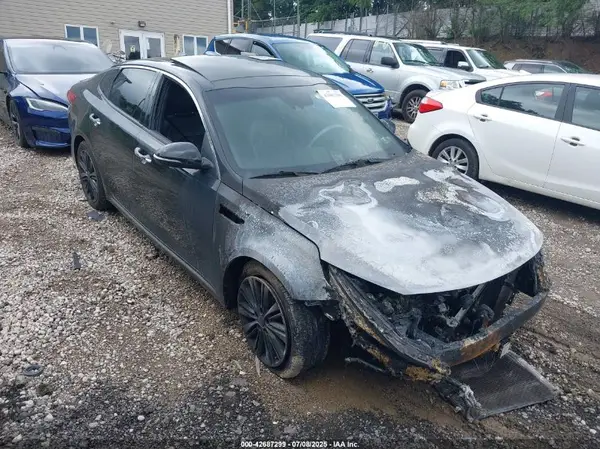 5XXGV4L25JG176997 2018 KIA OPTIMA - Image 1