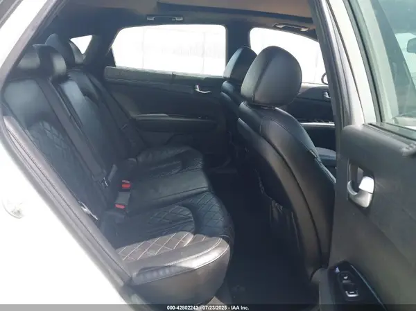 5XXGV4L25JG222795 2018 KIA OPTIMA - Image 8
