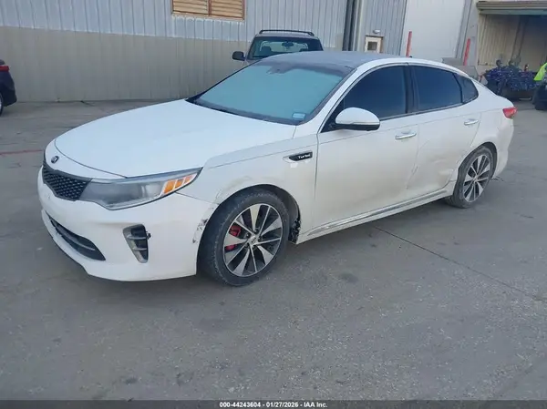 5XXGV4L26GG015339 2016 KIA OPTIMA - Image 2