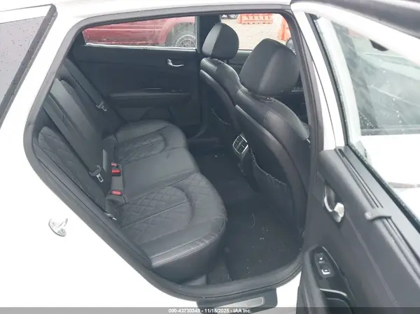 5XXGV4L26GG039558 2016 KIA OPTIMA - Image 8